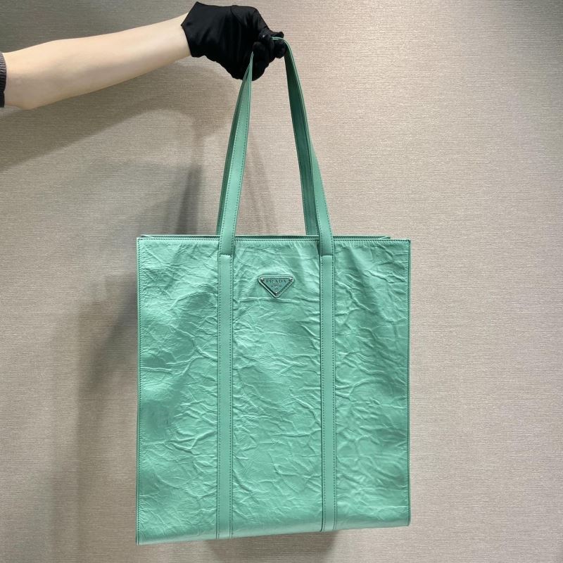 Pra*a tote bags